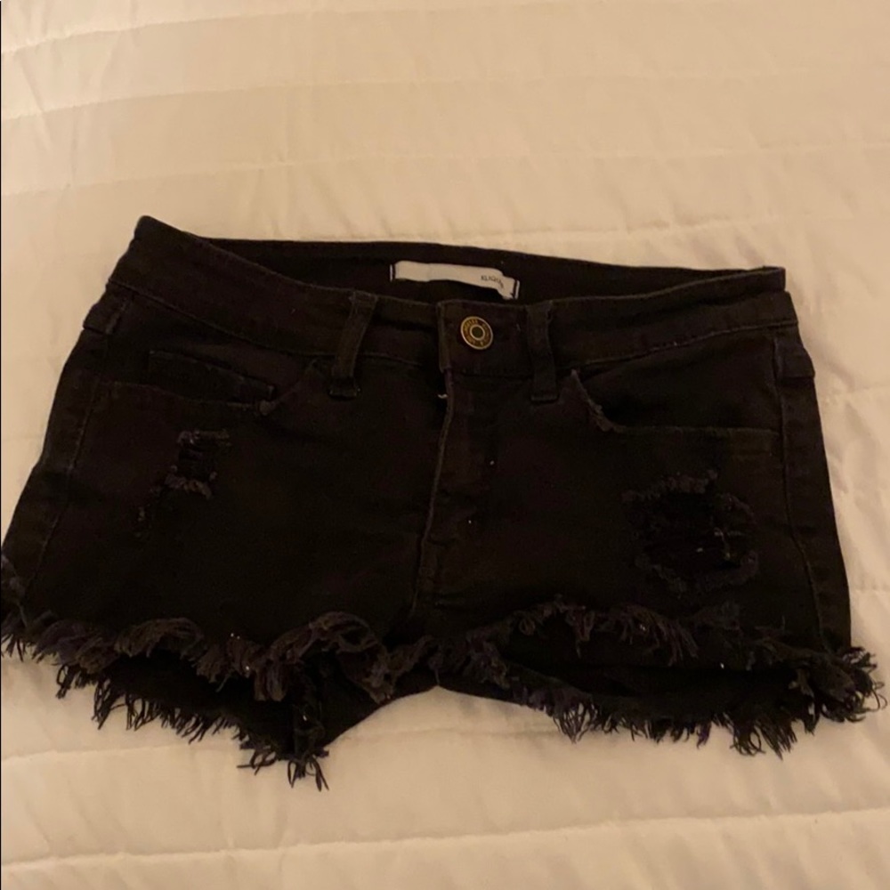 Distressed shorts